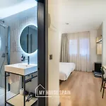 Novarooms By Myhousespain Guest house