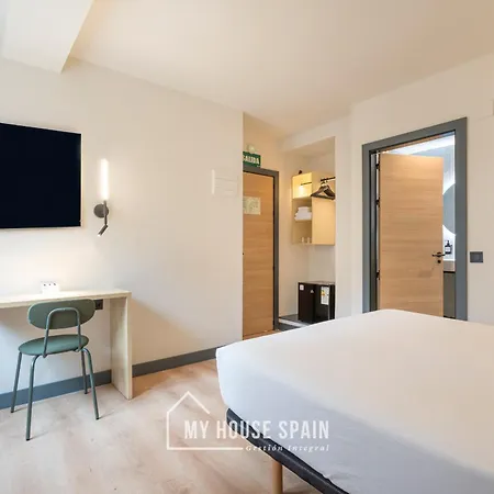 Nova By Myhousespain Guest house Gijon