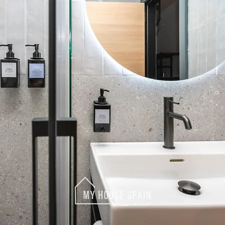 Novarooms By Myhousespain Гостевой дом *