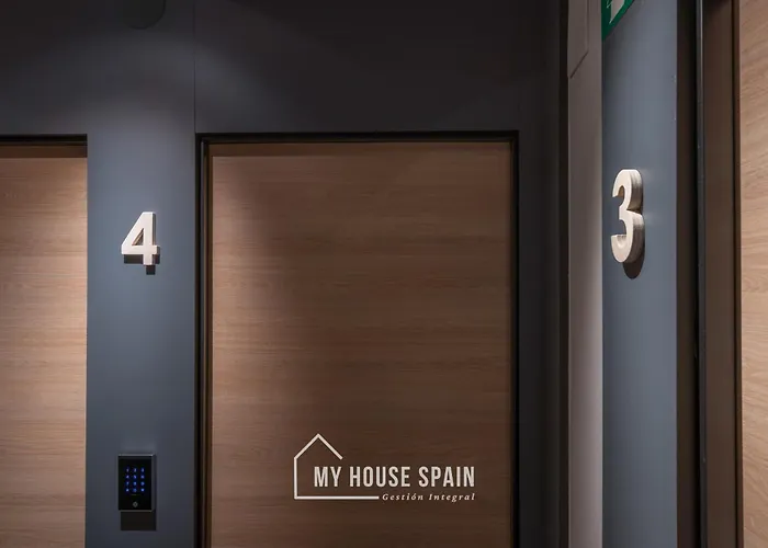 招待所 Novarooms By Myhousespain 希洪