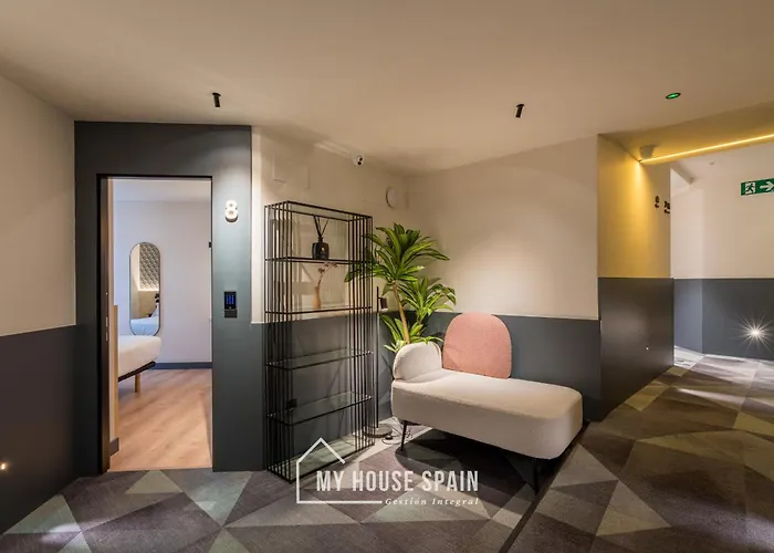 Novarooms By Myhousespain Guest house *