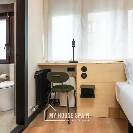 Penzion Novarooms By Myhousespain *
