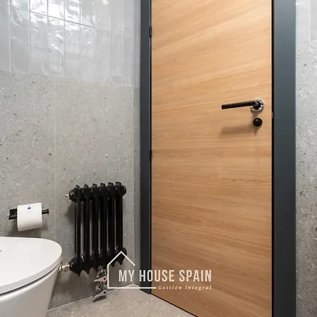 Novarooms By Myhousespain Penzion Gijón