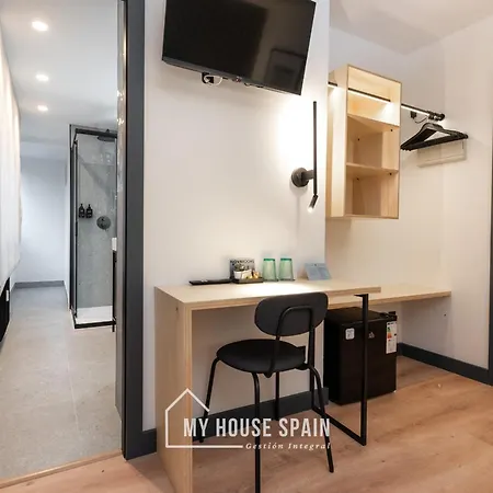 בית הארחה Novarooms By Myhousespain