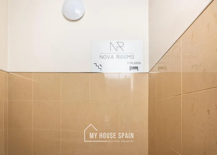 בית הארחה Novarooms By Myhousespain